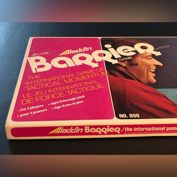 ALADDIN BARRIER BOARD GAME - VINTAGE - GAME OF TACTICAL MOMENTUM - Picture 4 of 13